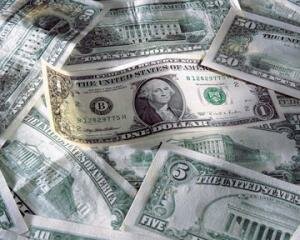 Средневзвешенный курс доллара составил 147,32 тенге в пятницу на KASE