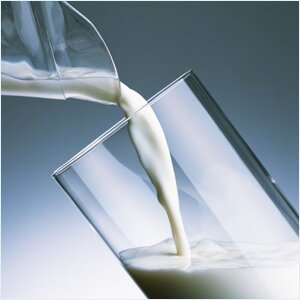 На частном подворье производится 90% молока