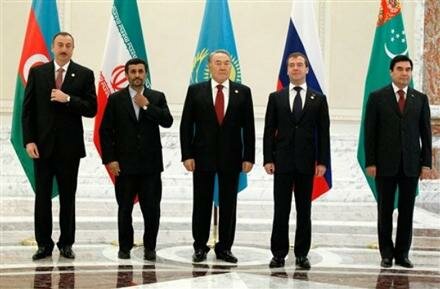 Президенты поделили Каспийское море на пятерых