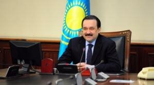 Потребности в ГСМ Казахстан удовлетворит только к 2015 году
