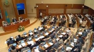 Мажилис внес поправки в бюджет - 2011-2013